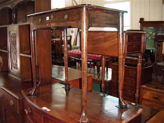 Mid 18th century oak side table on pad feet